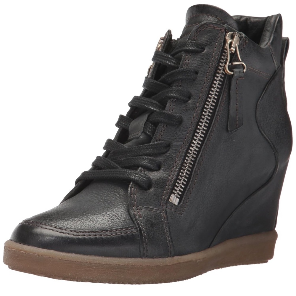 Miz Mooz Adela Black Leather wedged sneaker Size 40